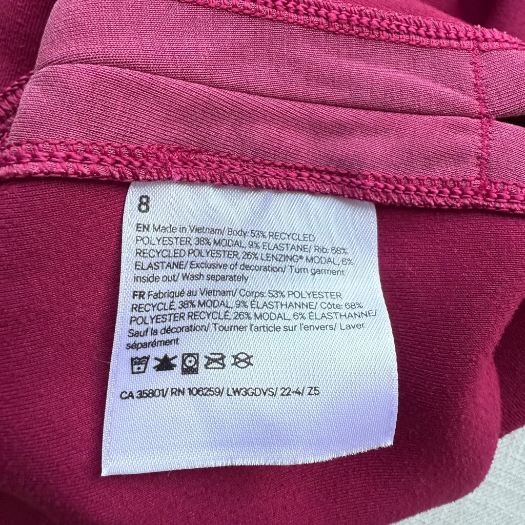 Lululemon Softstreme Turtleneck Pullover in Pomegranate | Size 8 - Image 7