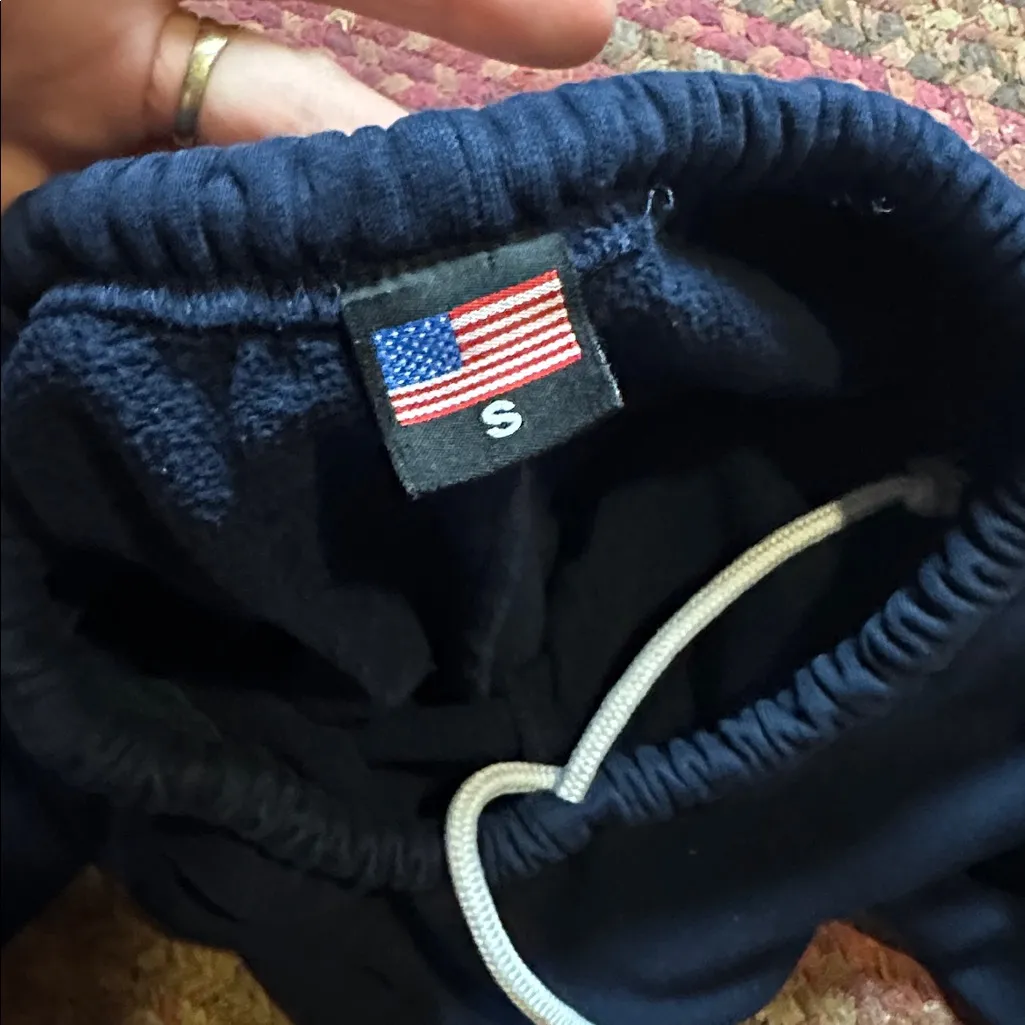 LAKE TAHOE BEAR PRINT BUTT NAVY SWEATPANTS Blue - Image 4