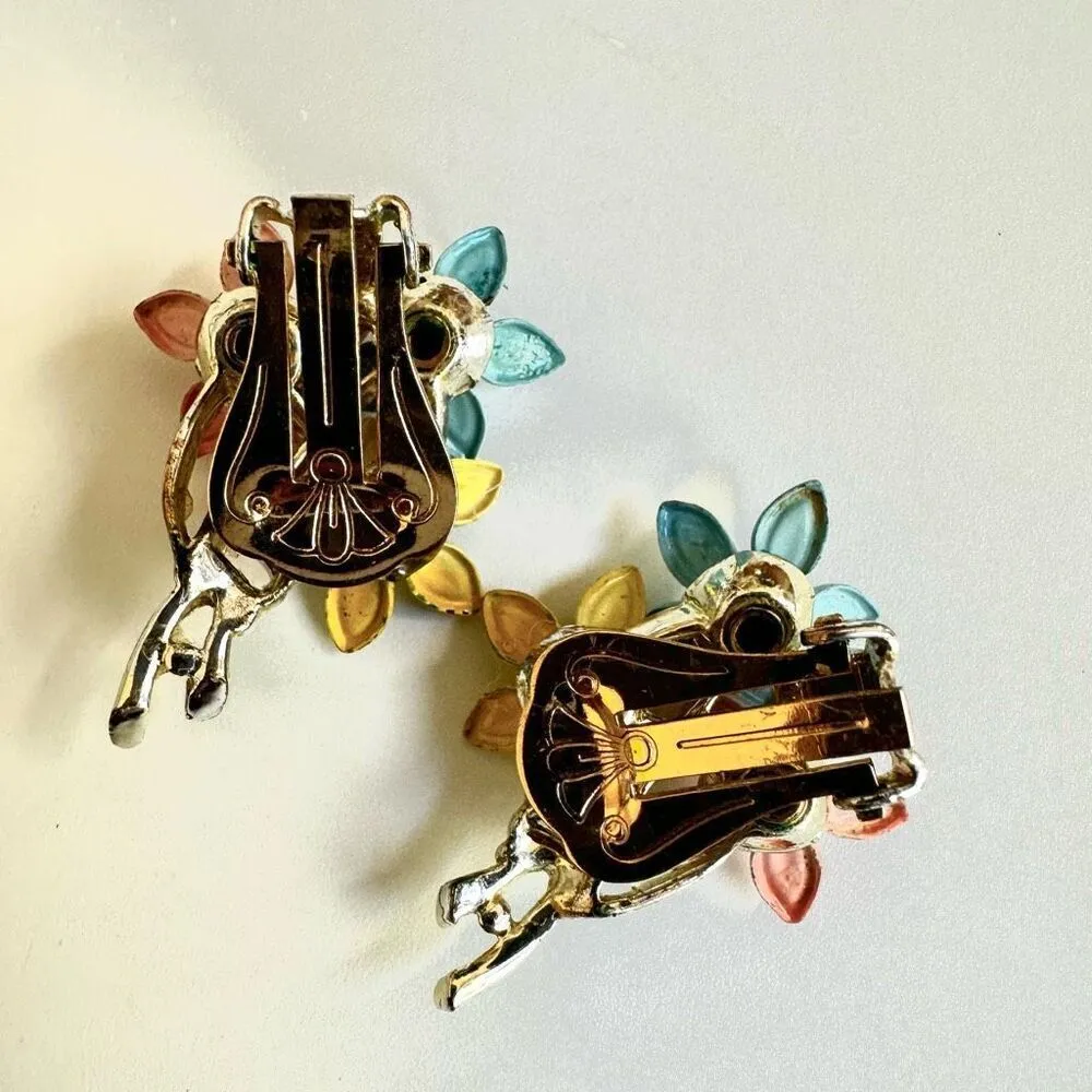 Colorful flower vintage clip on earrings - Image 4