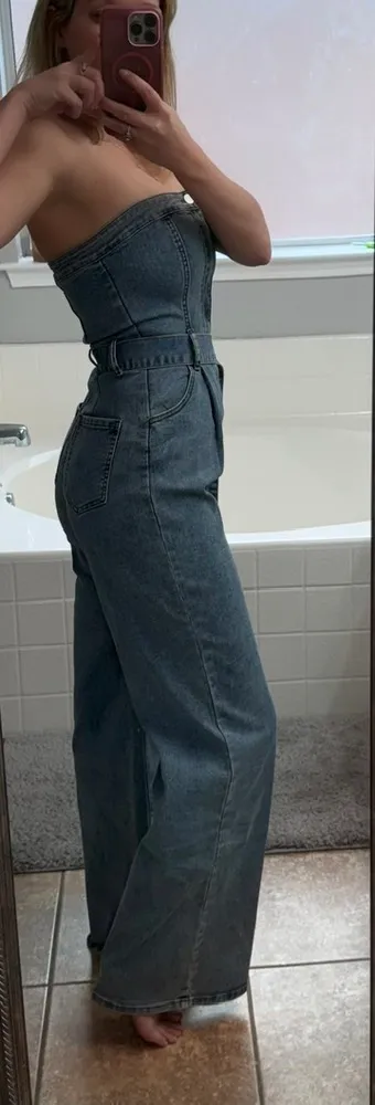 These Three  Needii NWOT Strapless Denim wide leg Jumpsuit SIZE SMALL - Image 8