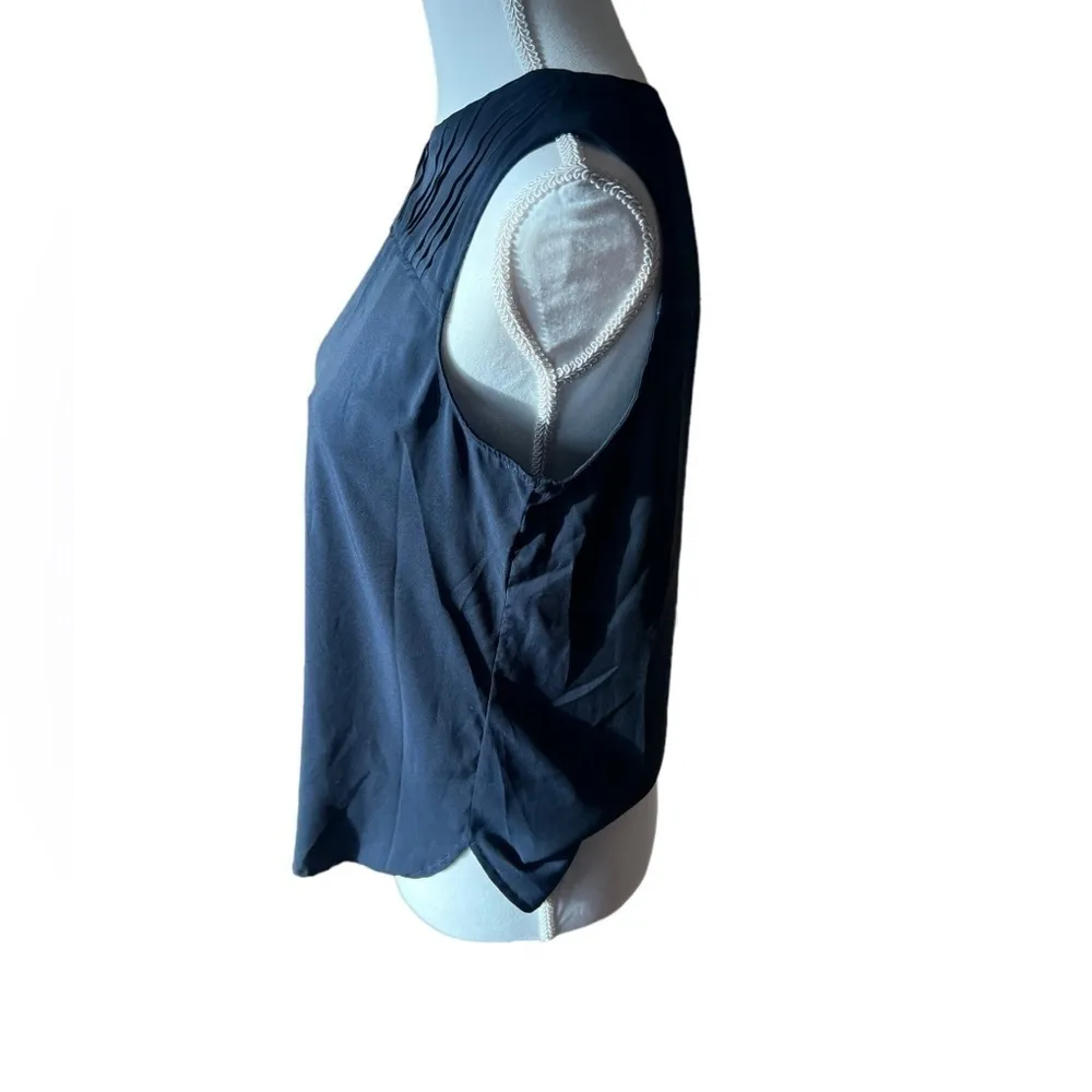 Calvin Klein Sleeveless Blouse Black‎ Top Pleated Detail Casual Elegant Size S - Image 2