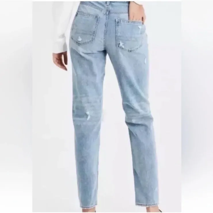American Eagle Mom Jeans Women's 8 Short Distressed High Rise Straight Leg Blue Size 8P - Image 2