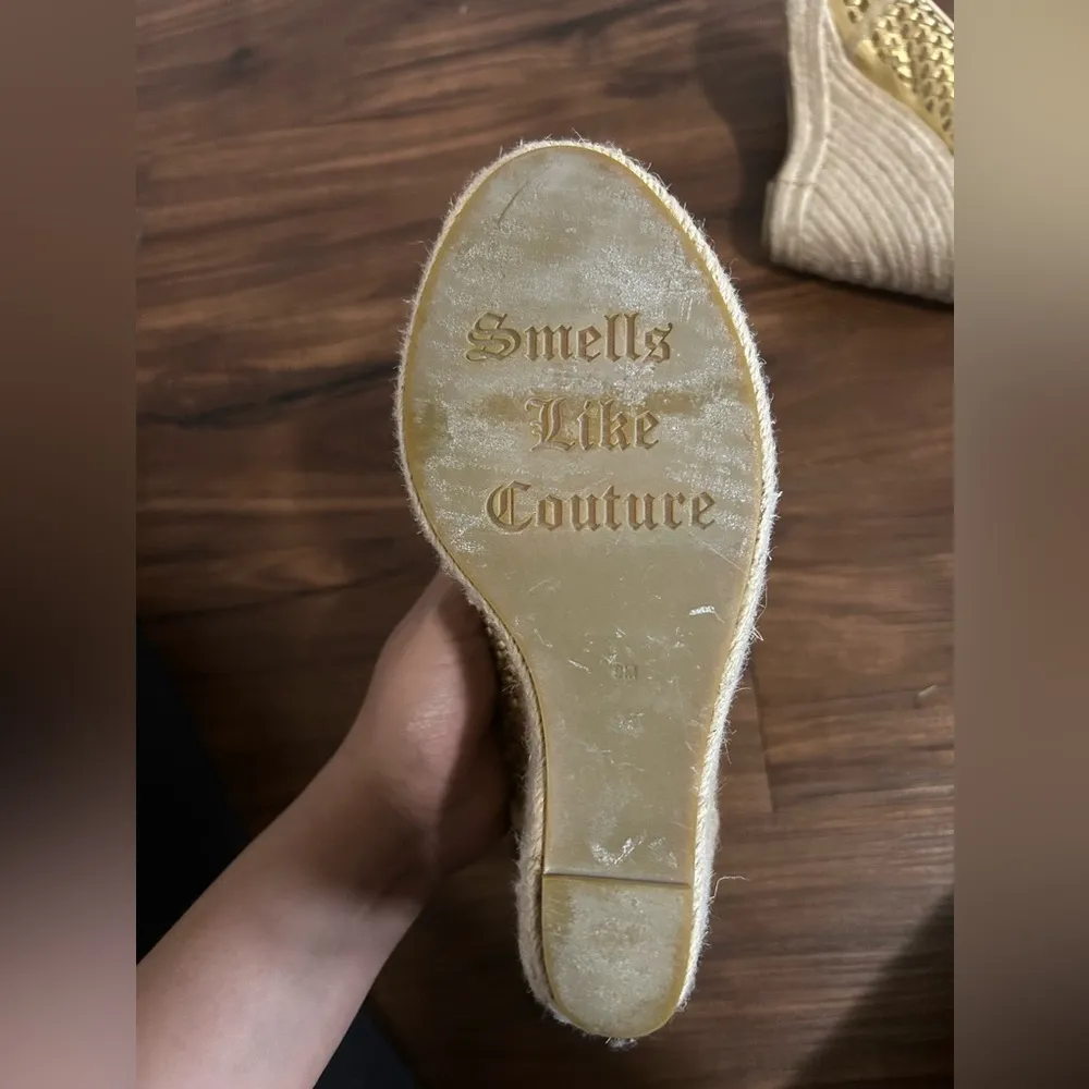Juicy Couture Kinder Gold Woven Leather Wedge Espadrille Sandals | Size: 9M - Image 9