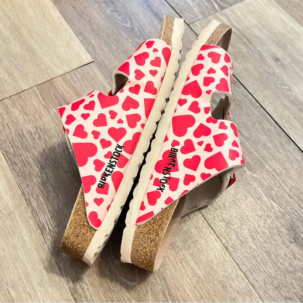 Birkenstock Arizona Hearts Sandal Rare - Image 4