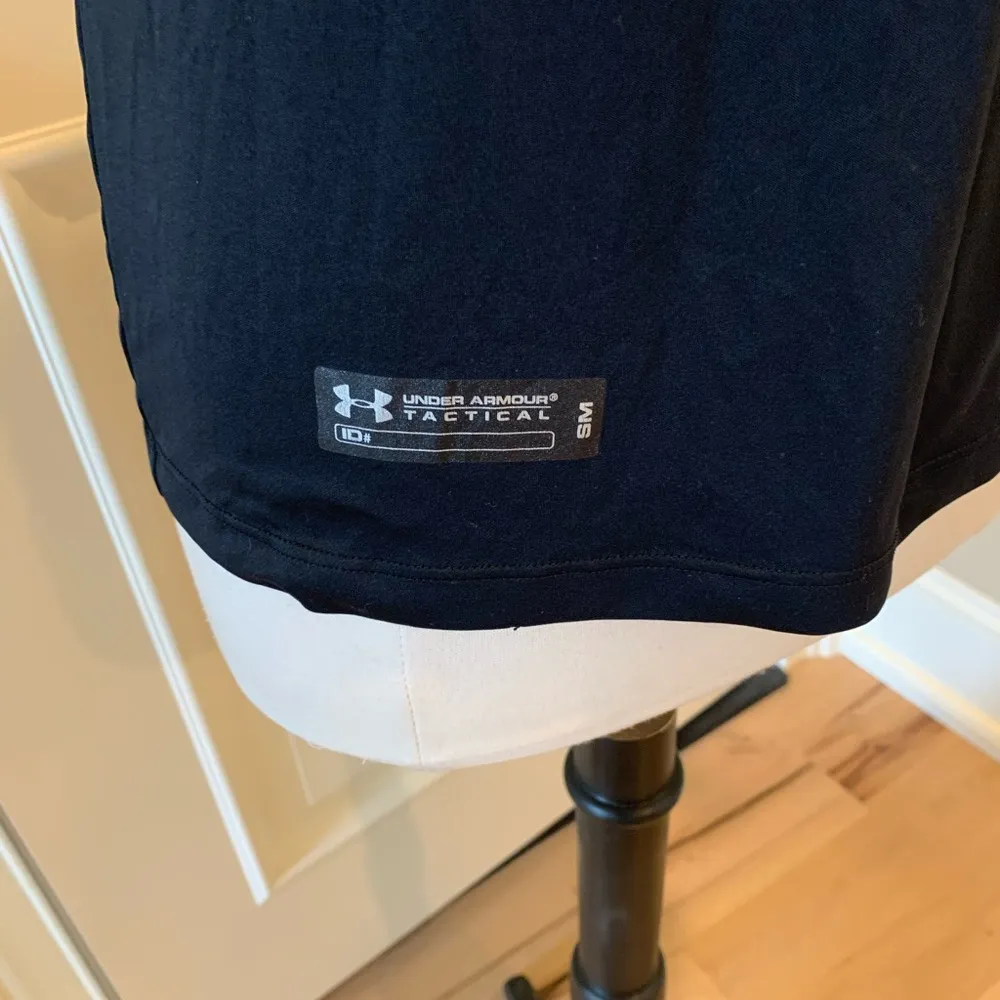 Under Armour All Season Performance Shirt S Women - Image 3