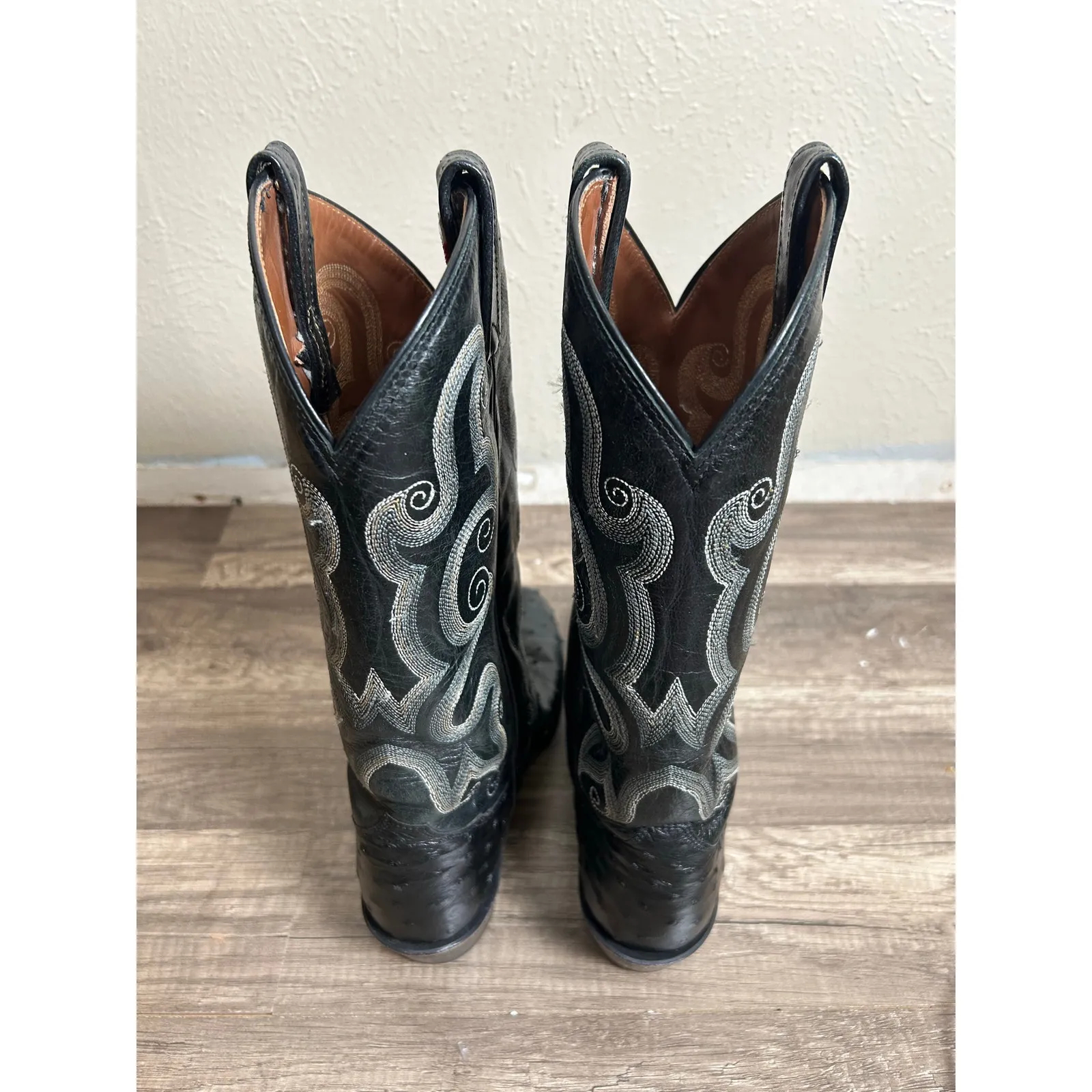 Tony Lama Boots Women's Size 6 Full Quill Ostrich Leather 13" Black Western Shoe - Image 5