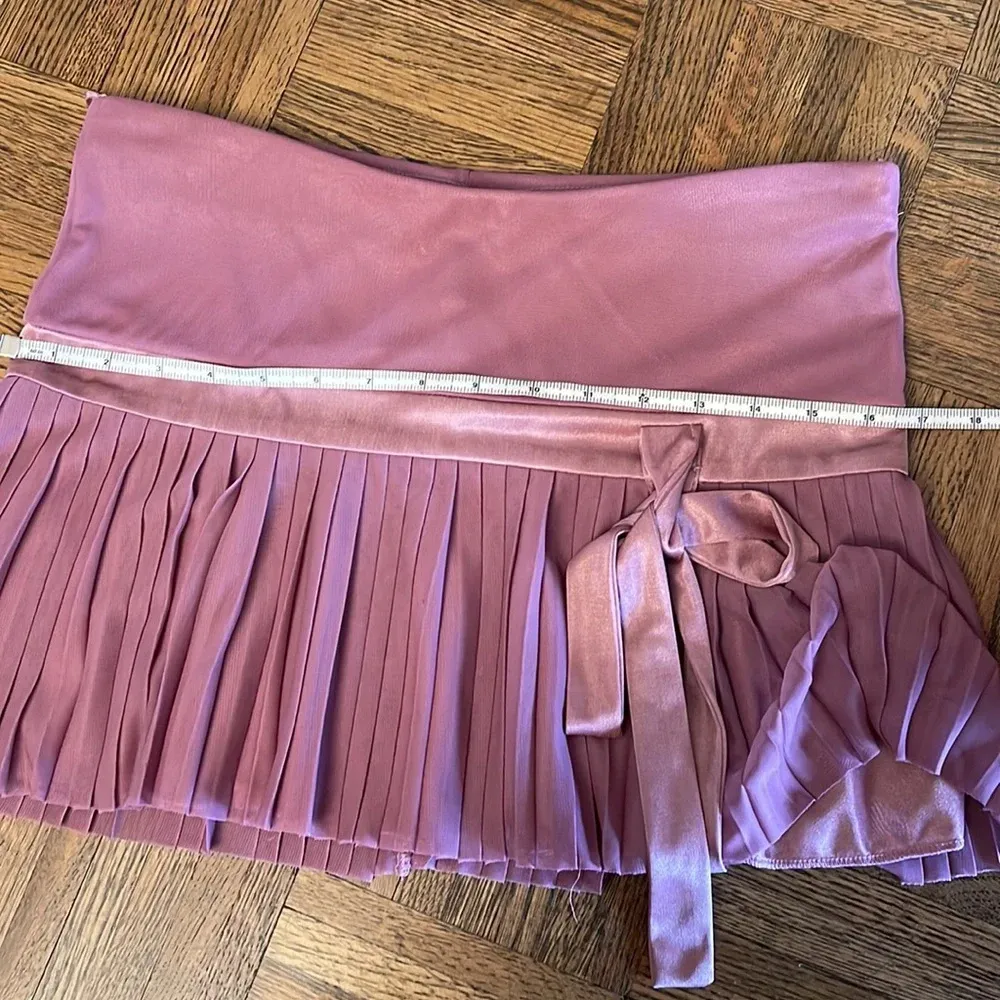 NWOT Purple mini skirt size 6 - Image 6