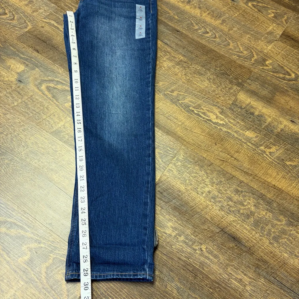 NEW Old Navy Mid Rise Wow Boyfriend Jeans Women’s Size 4 Blue Denim - Image 8