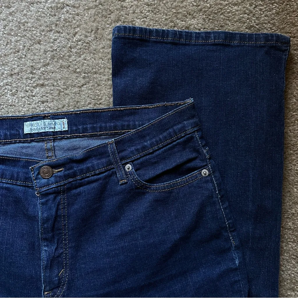 Levi’s 512 Perfectly Slimming Bootcut Jeans - Image 3