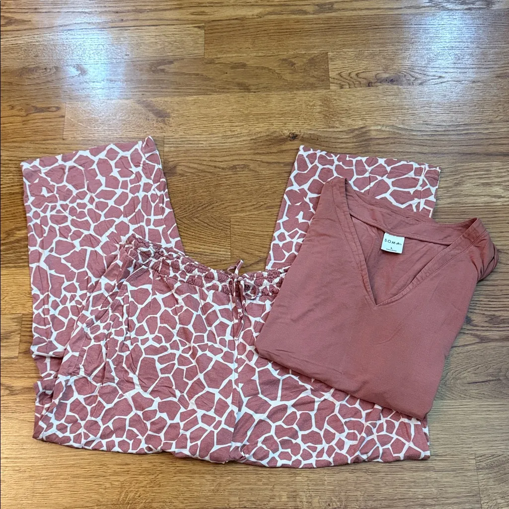 Soma Cool Nights Pajama Set V-Neck Top & animal Printed Pants Size L - Image 10
