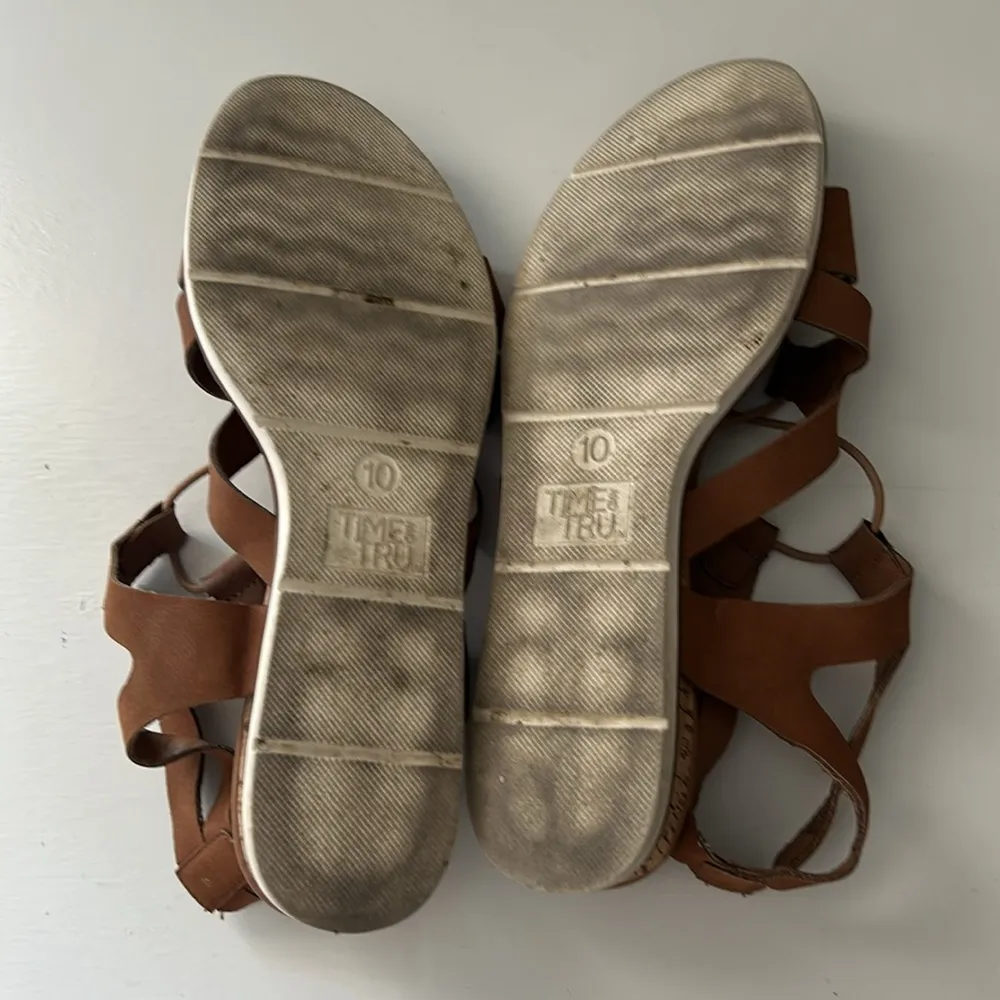 Brown suede adjustable strappy sandals Size 10 - Image 3