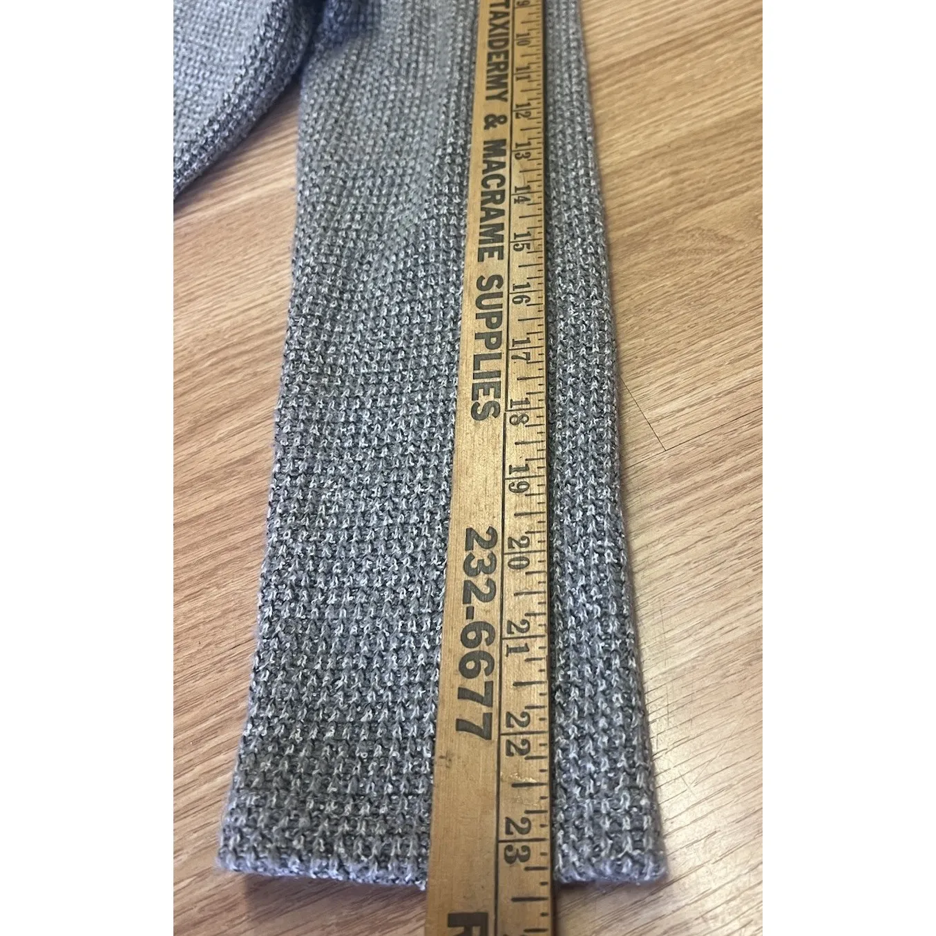 THML  Gray Knit Top with Pattern Print Bottom Sz M - Image 8