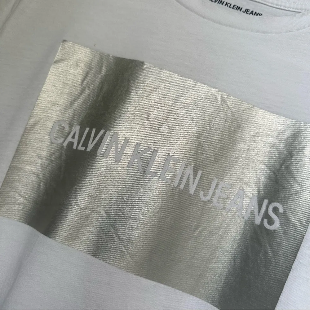 Calvin Klein white T-shirt​ - Image 3