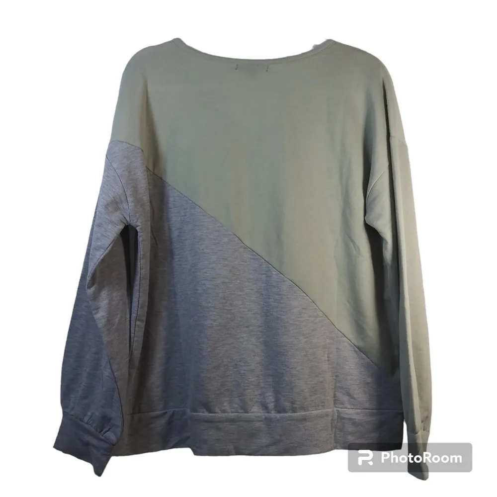 Steve Madden Desert Sage Soft Sweatshirt Size L - Image 2