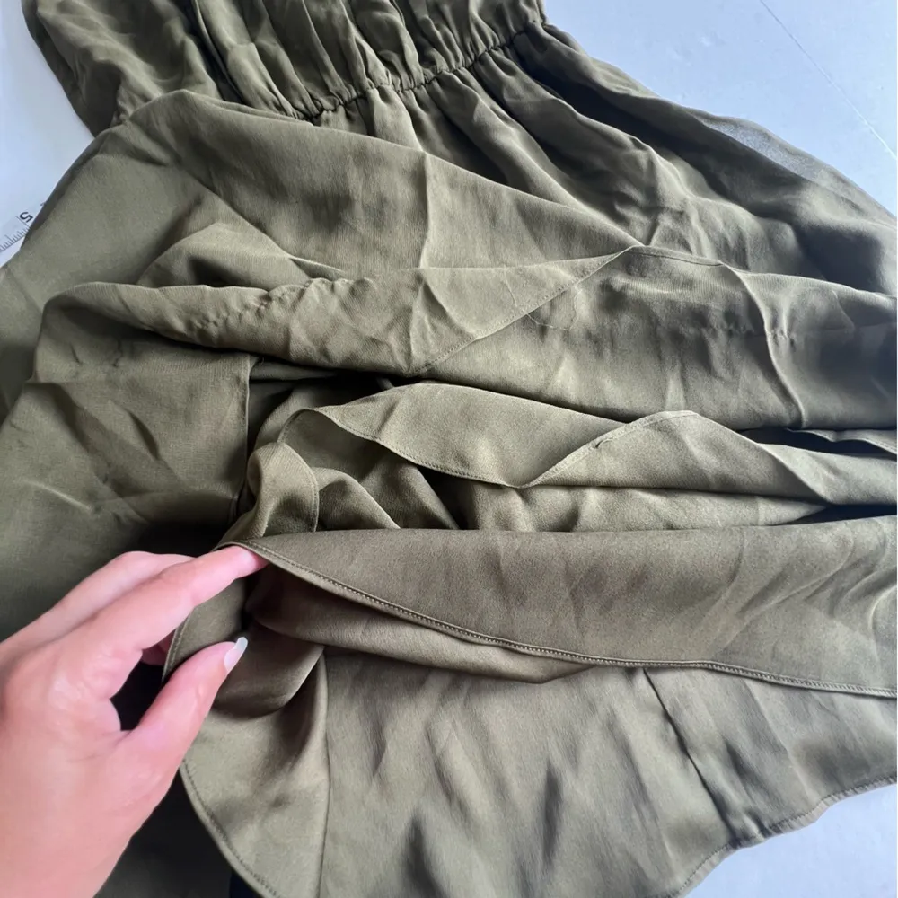 Alice & Olivia Josie 100% Silk Blouson dress small olive green - Image 11