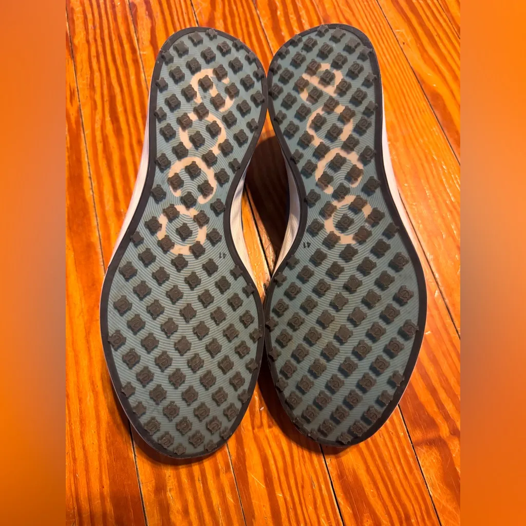 ECCO Soft Spikeless Women’s Golf Shoes- Size 10 - Image 5