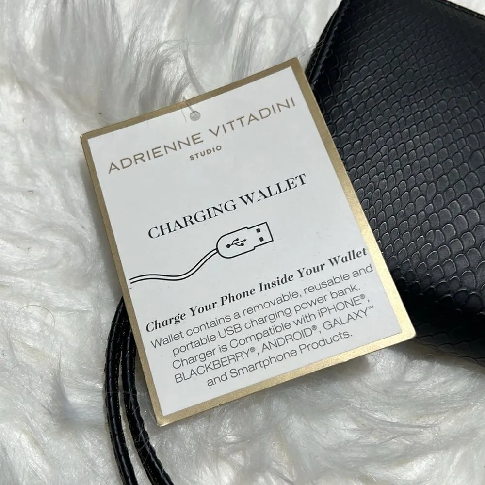 Adrienne Vittadini Charging Wristlet Wallet B92 - Image 4