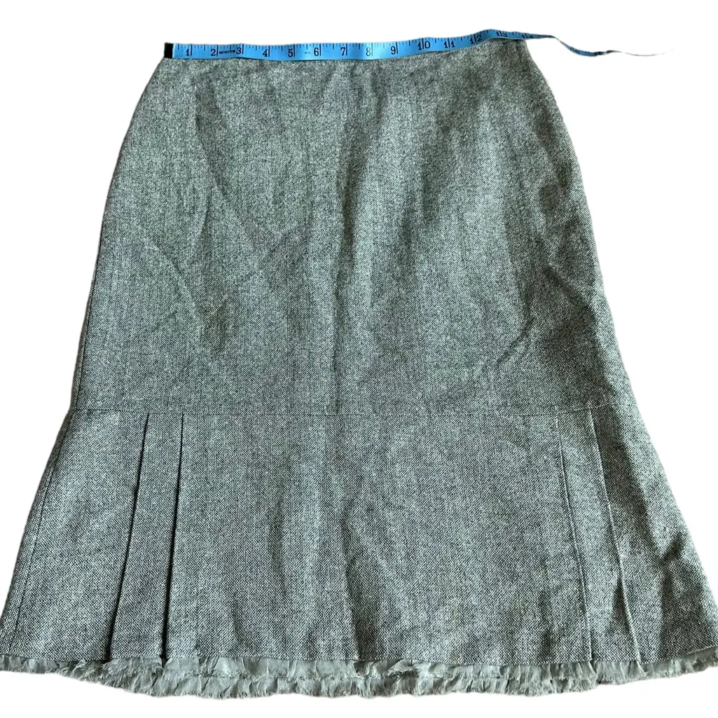3/$15 WHBM lined wool blend skirt - Image 3