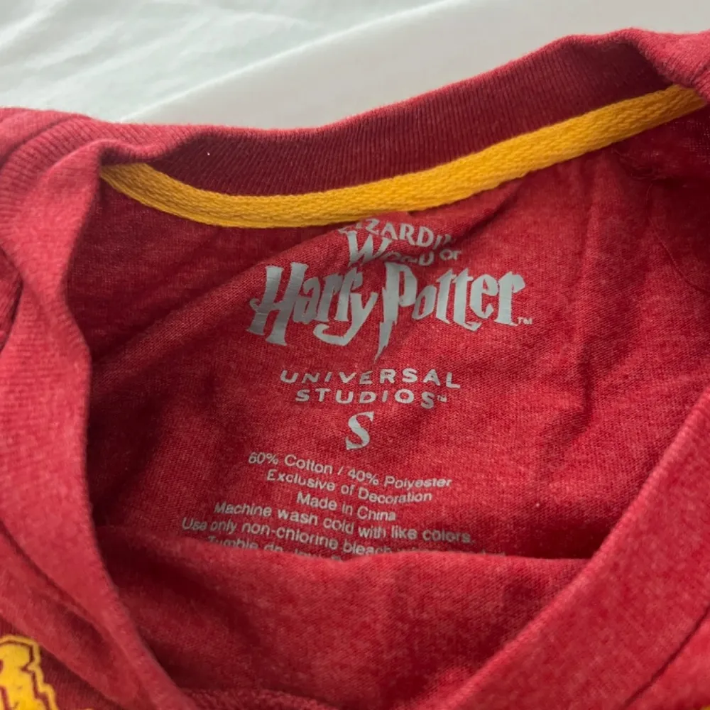 the wizarding world of Harry Potter Quidditch Gryffindor short sleeve tee - Image 4