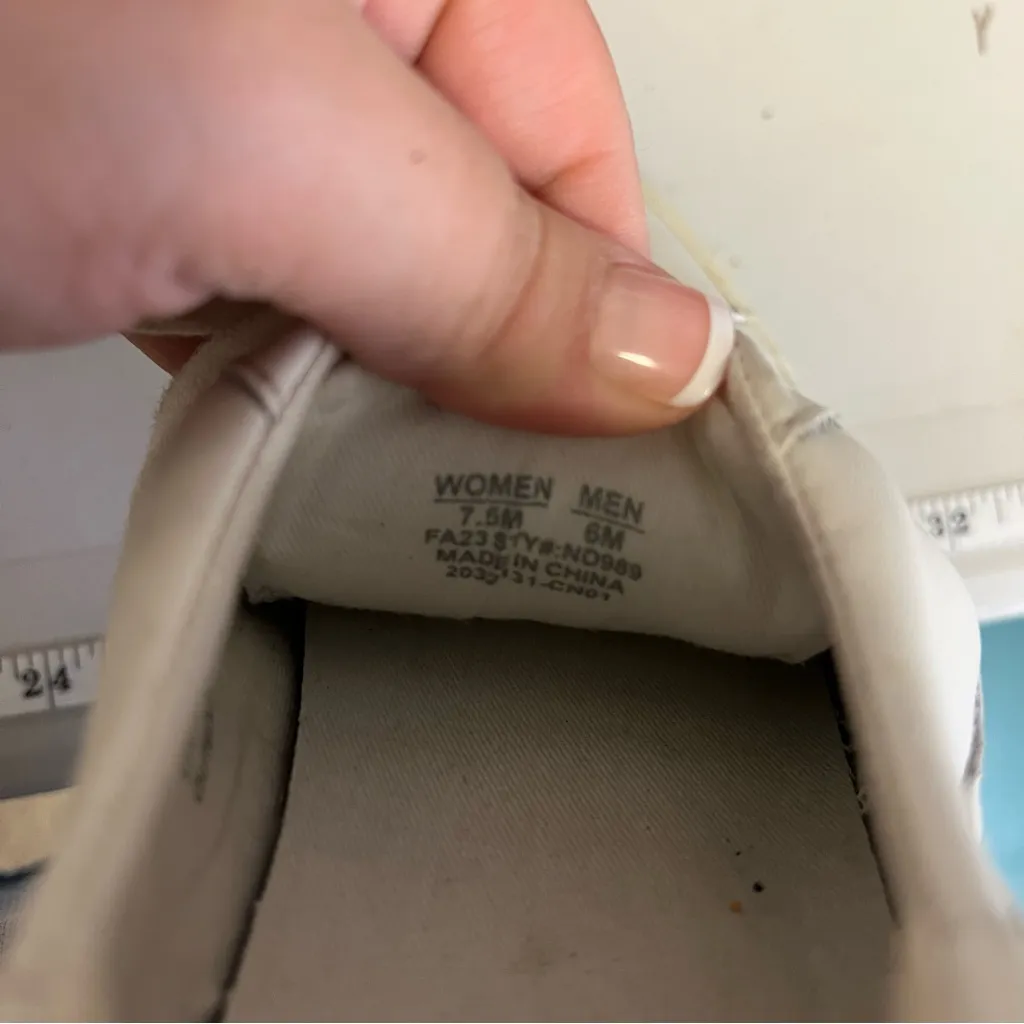 MWL Madewell | Unisex Shoe White Sneakers Minimalist‎ Design - Image 7