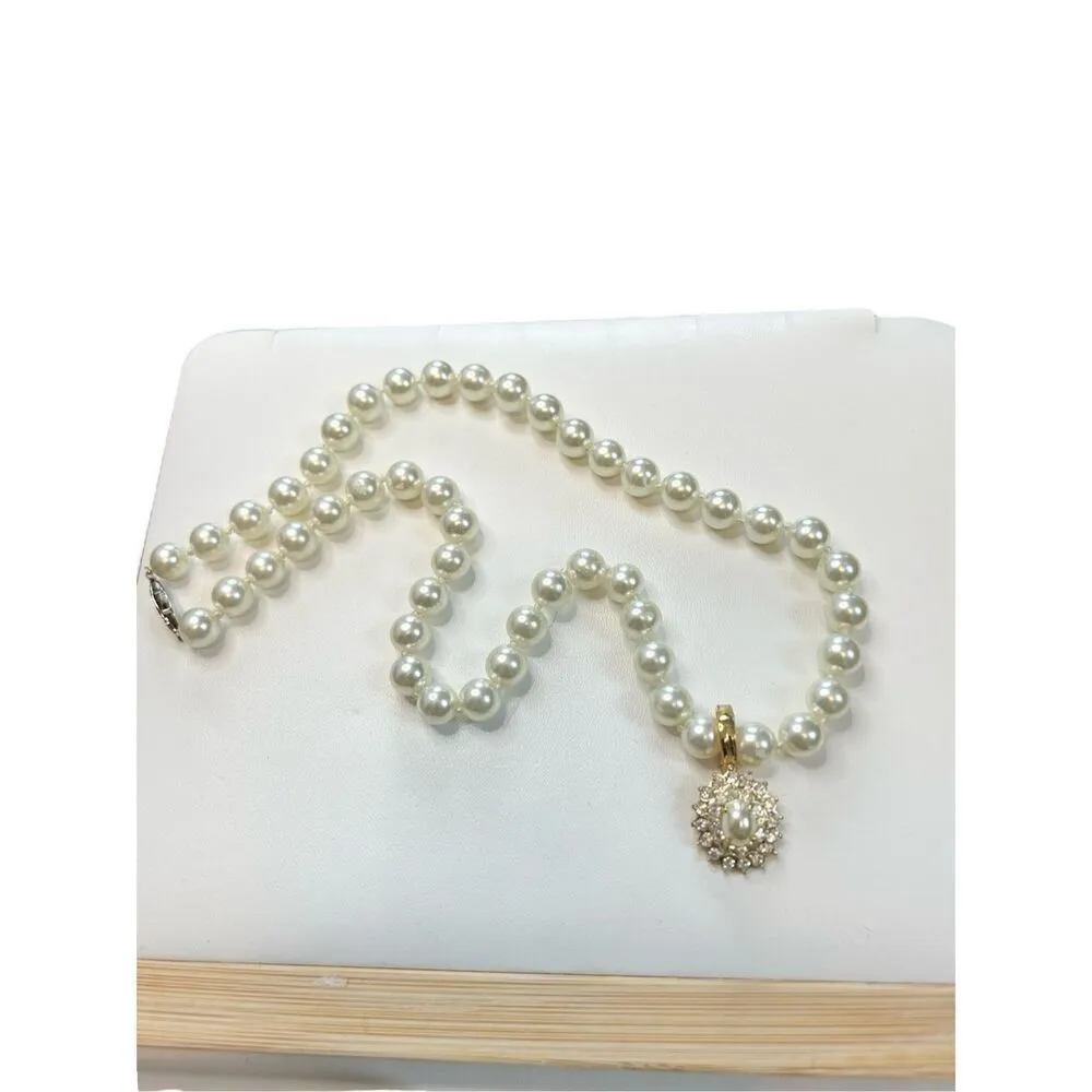 VTG Roman Faux Pearl Pendant White Rhinestones Gold Tone Statement Neckace - Image 2