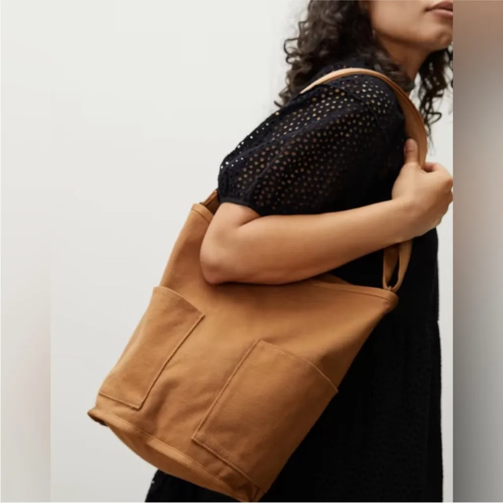 NWOT Everlane Women’s Lantern Bag - Image 2