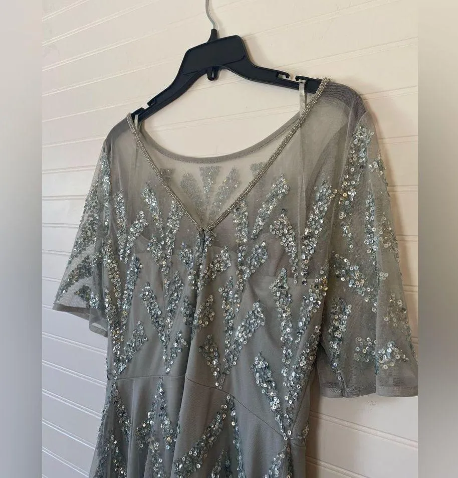 Adrianna Papell Sequin Beaded Midi Dress - Image 5