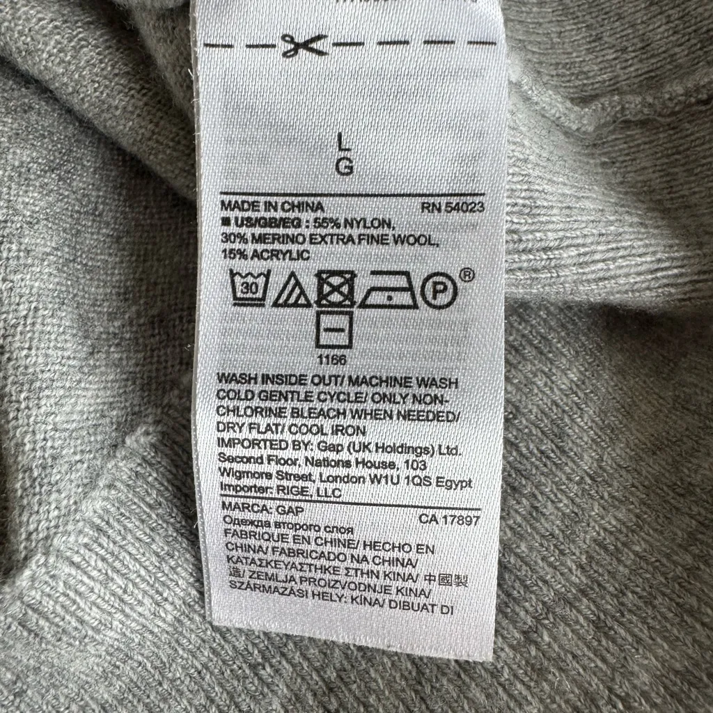 GAP Light Gray Merino Wool Blend Ruffle Detail Crewneck Sweater Size Large - Image 5