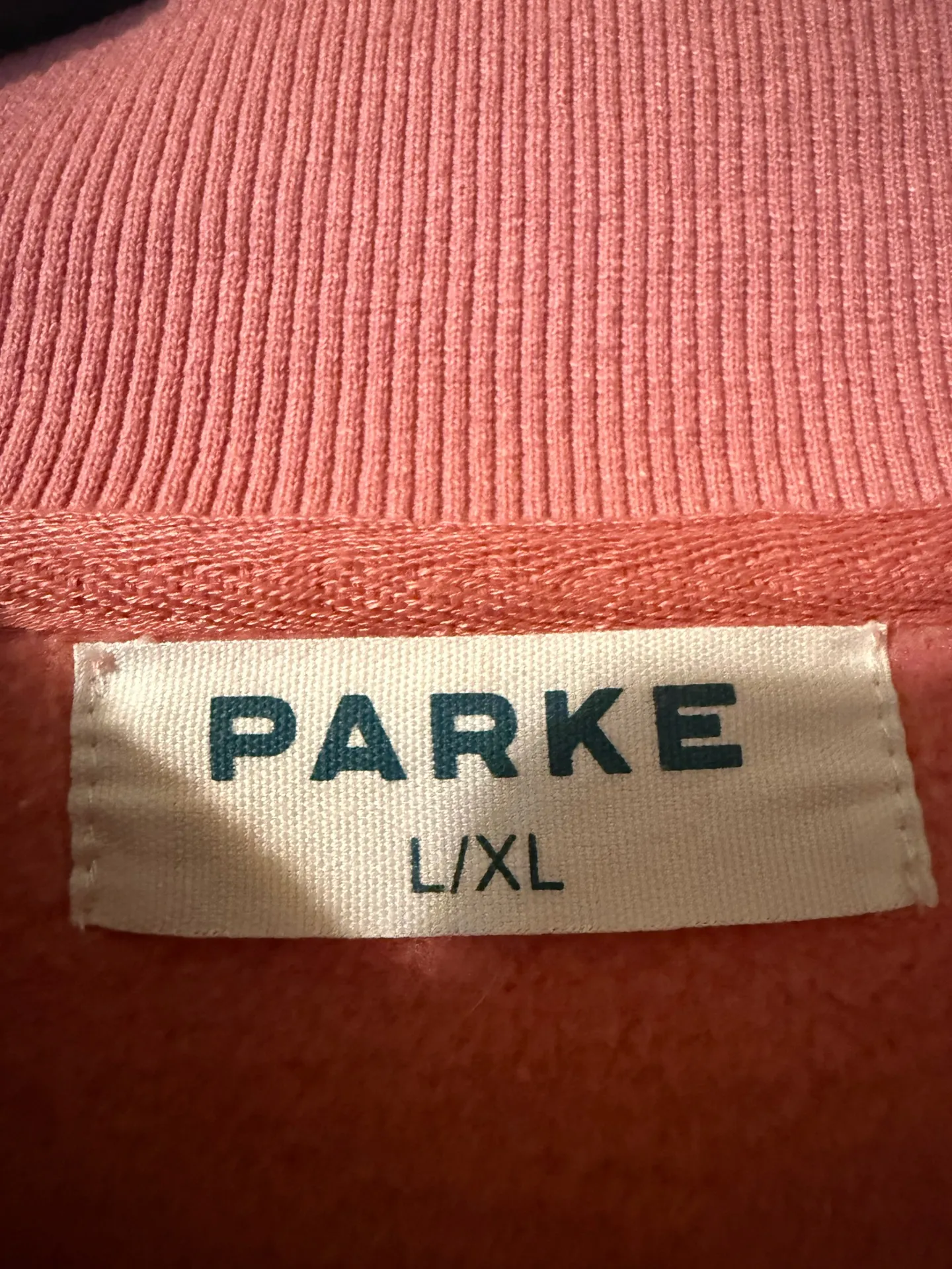 PARKE Mockneck Sweatshirt Valentine’s - Image 4