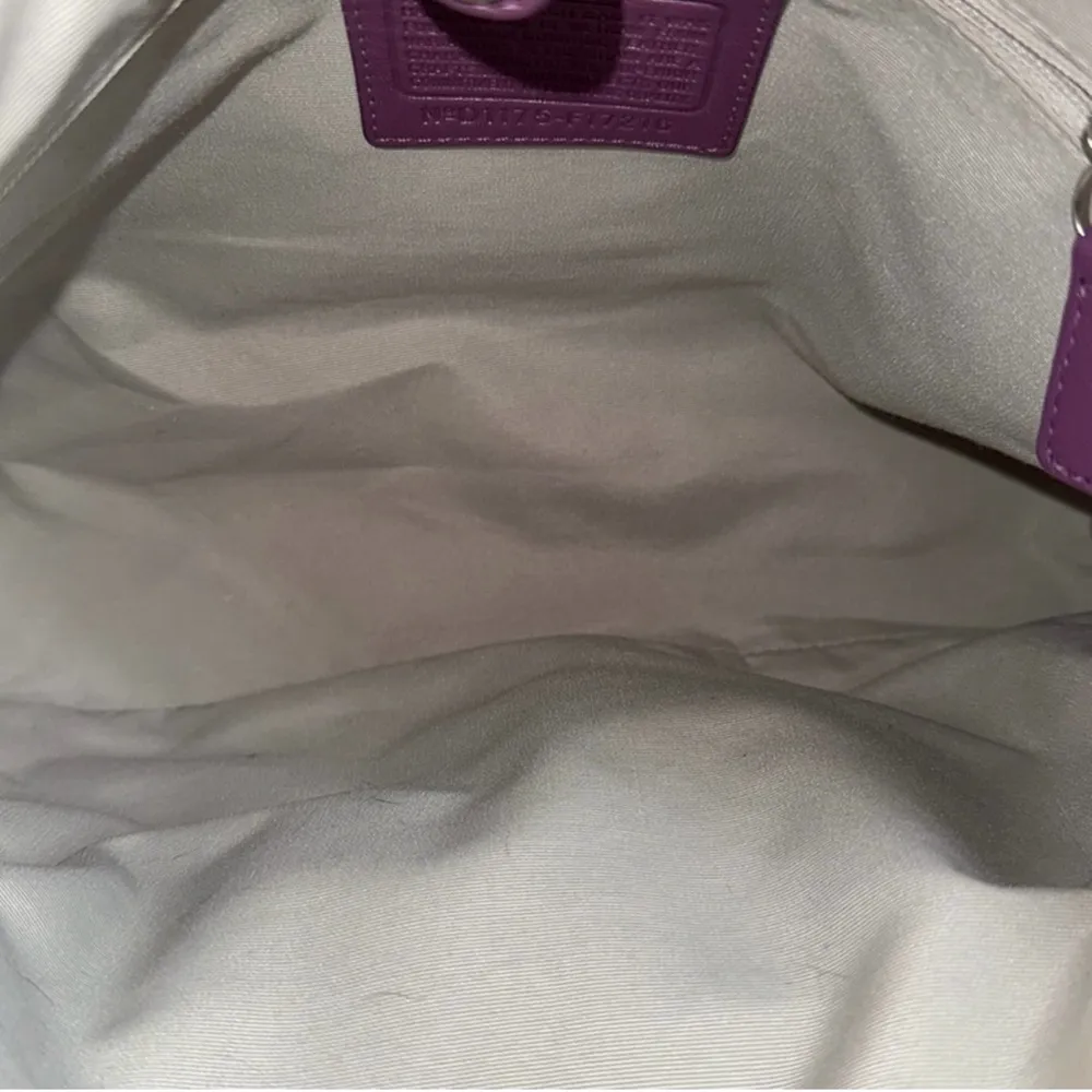 Coach Leather Soho North South Tote Shoulder Bag. Berry Purple Color - Image 8