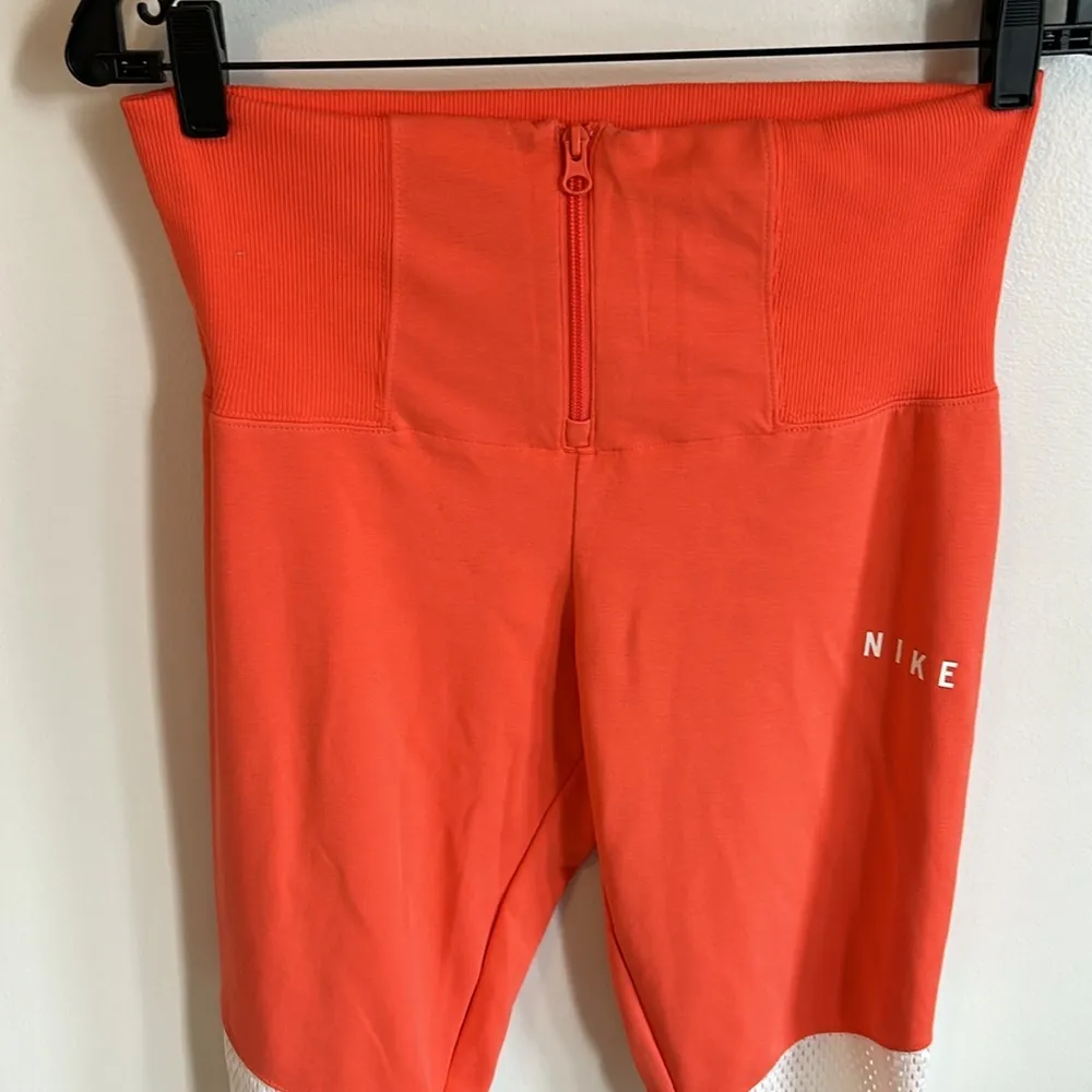 Nike Essential Mesh Panel Jogger Orange/ White - Image 4