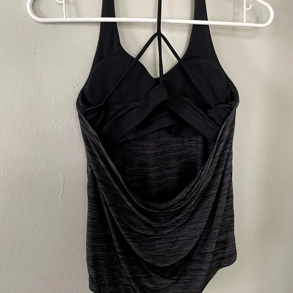 Gray and black racerback padded bra workout top tank top casual athleisure Size M - Image 3