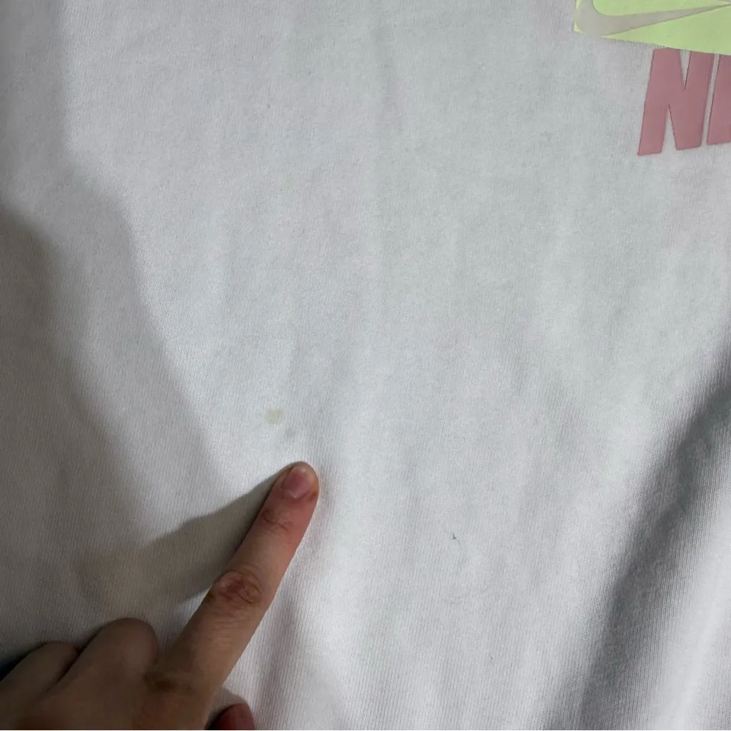 Nike Dri-Fit Oversized White/Pink Logo Training Pullover Sweater DA0391 Medium - Image 3