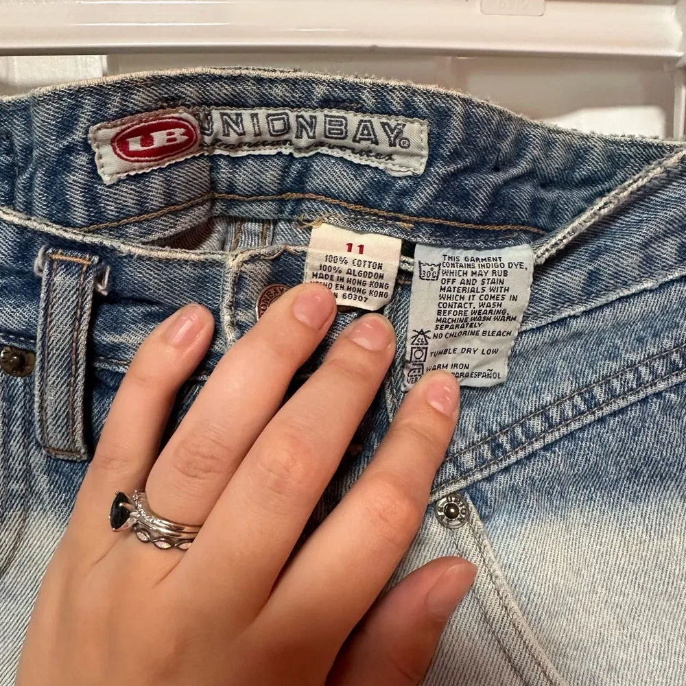 Vintage UNIONBAY Ombre Distressed Jean Shorts Size 11 - Image 6