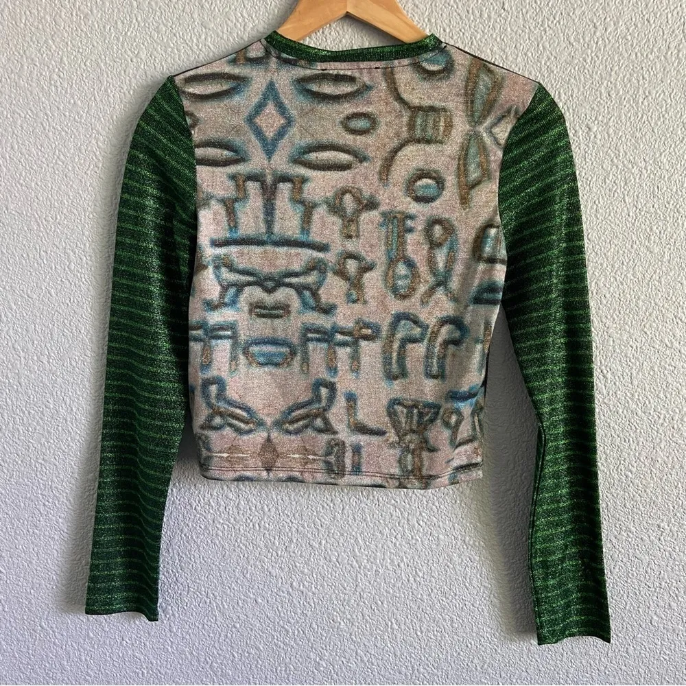 Desigual  Cropped Slim Fit Tee Egyptian inspired Size Small Made in Spain NWT - Image 7