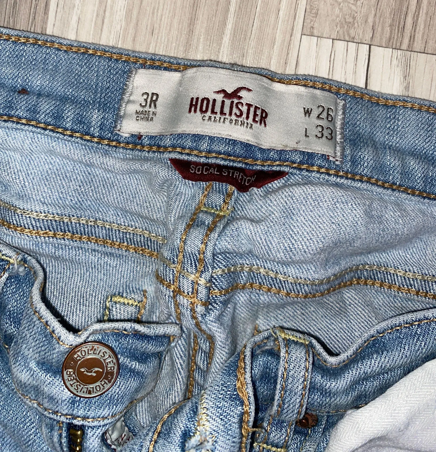 Ripped Jeans - Image 3