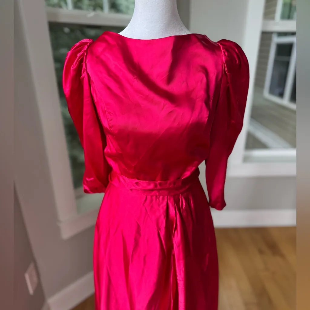 Vintage Dark Pink Satin Formal Prom Gown Dress Size Small or Medium - Image 13