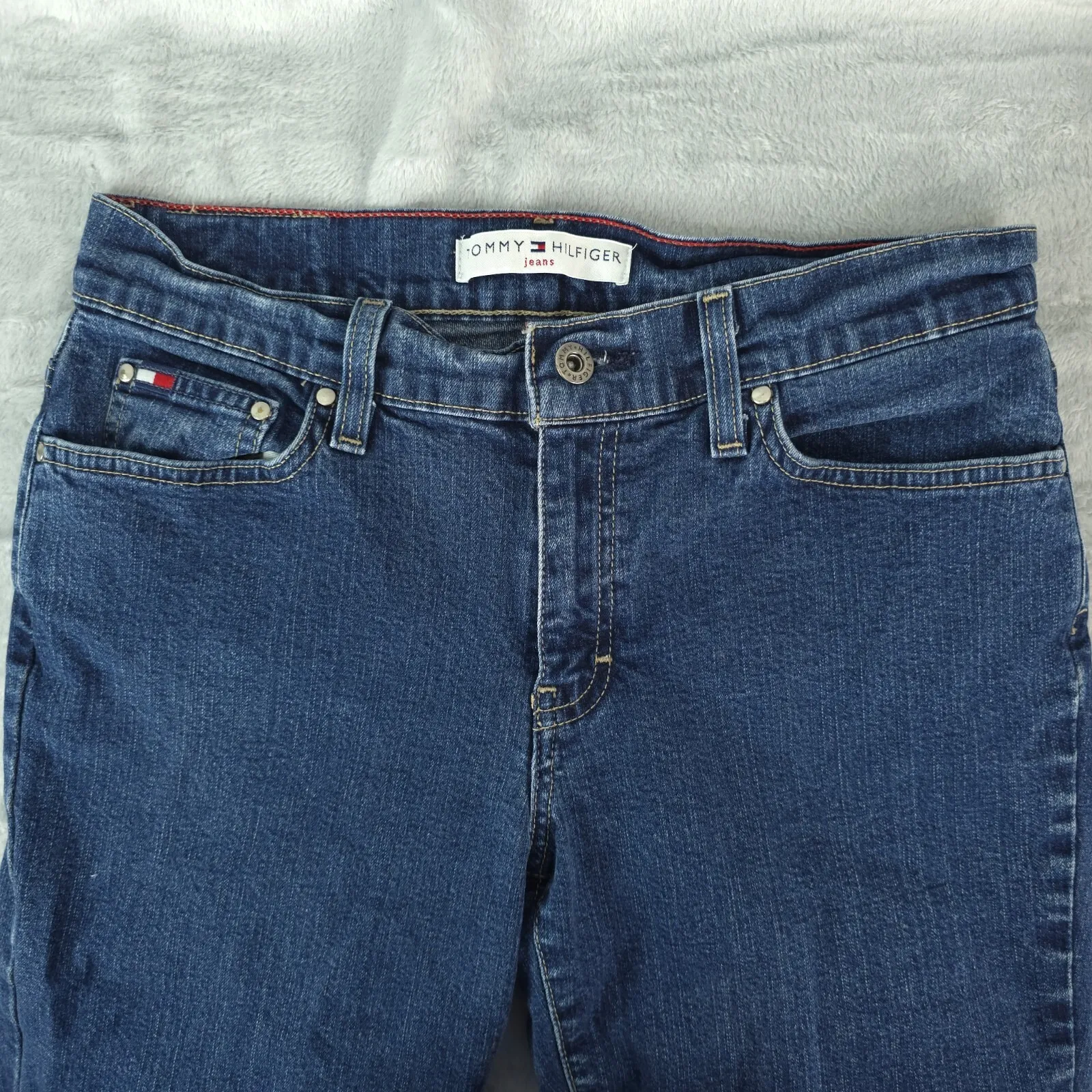 Vintage 2002 Tommy Hilfiger Jeans Womens 6 Pedal Pusher Capris Dark Wash Cut Off - Image 3