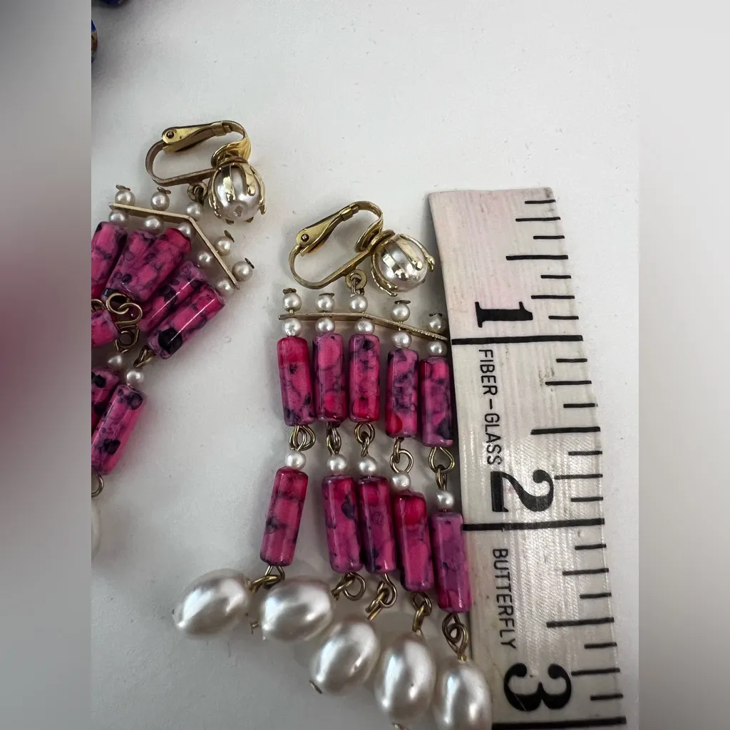 Vintage Pink and Pearl Dangle Earrings - Image 11