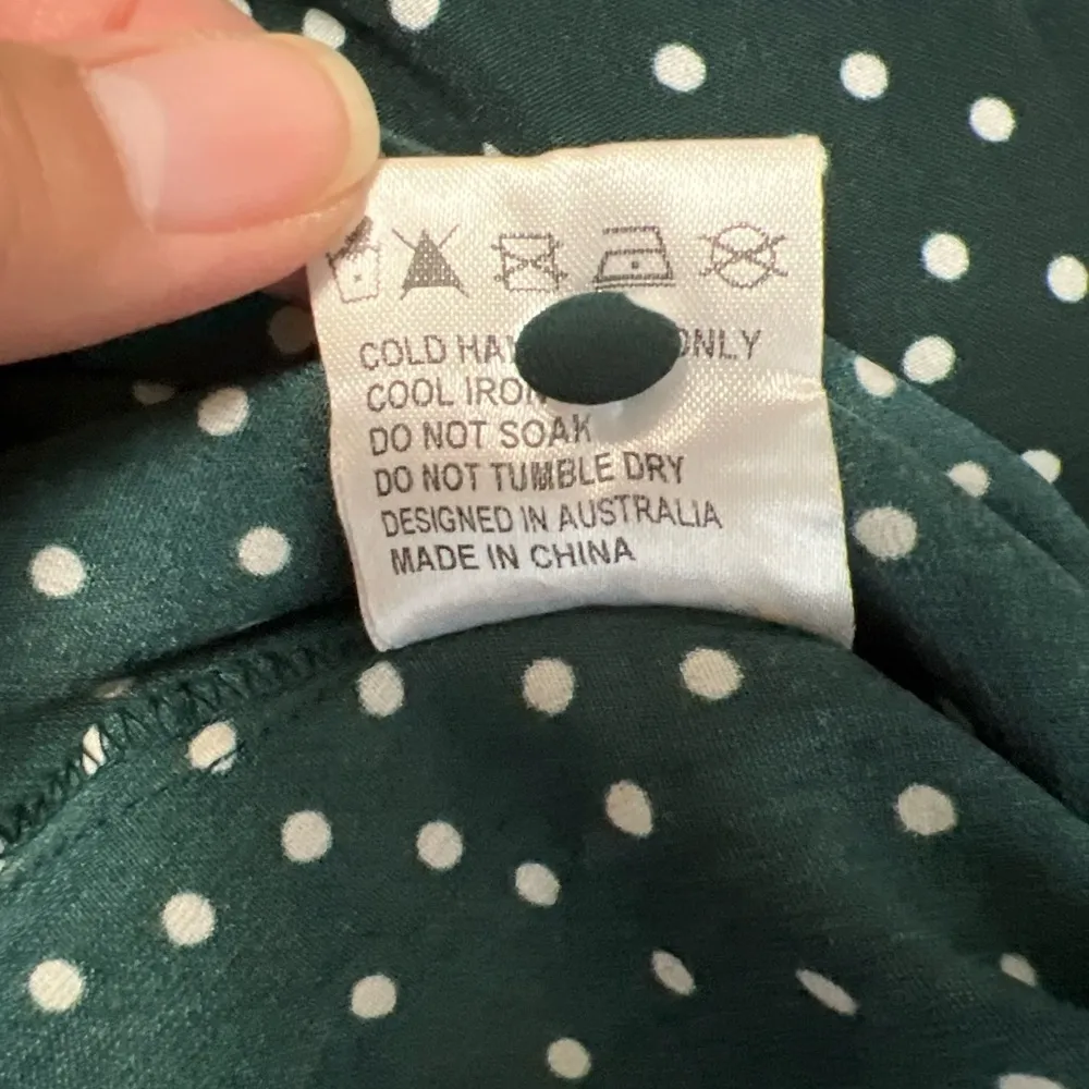 Stuck in Your Ways Midi Dress Size XS/2 Green Polka Dot Tie Front - Image 13