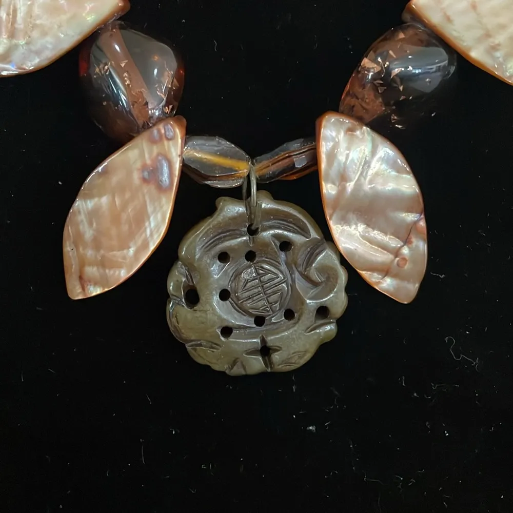 Dark Amber, Abalone shell, and Aztec style stone pendant vintage necklace - Image 2