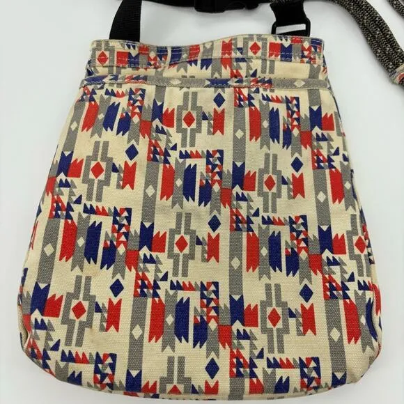 Kavu Keepalong‎ Canvas Rope Strap Bag Blue Red Abstract Tribal Cabin Outdoor - Image 6