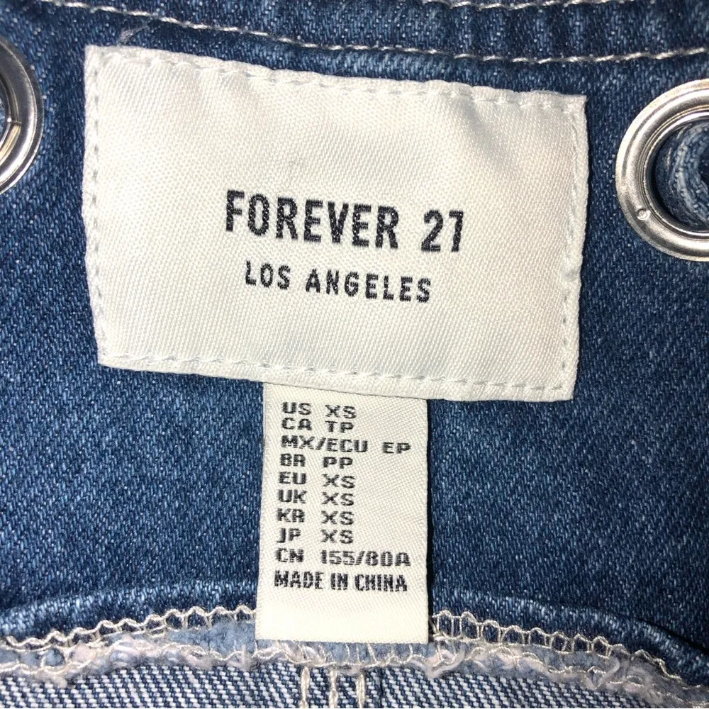 Forever 21 Size XS Denim Overall Dress Mini Blue Pockets Cotton - Image 3