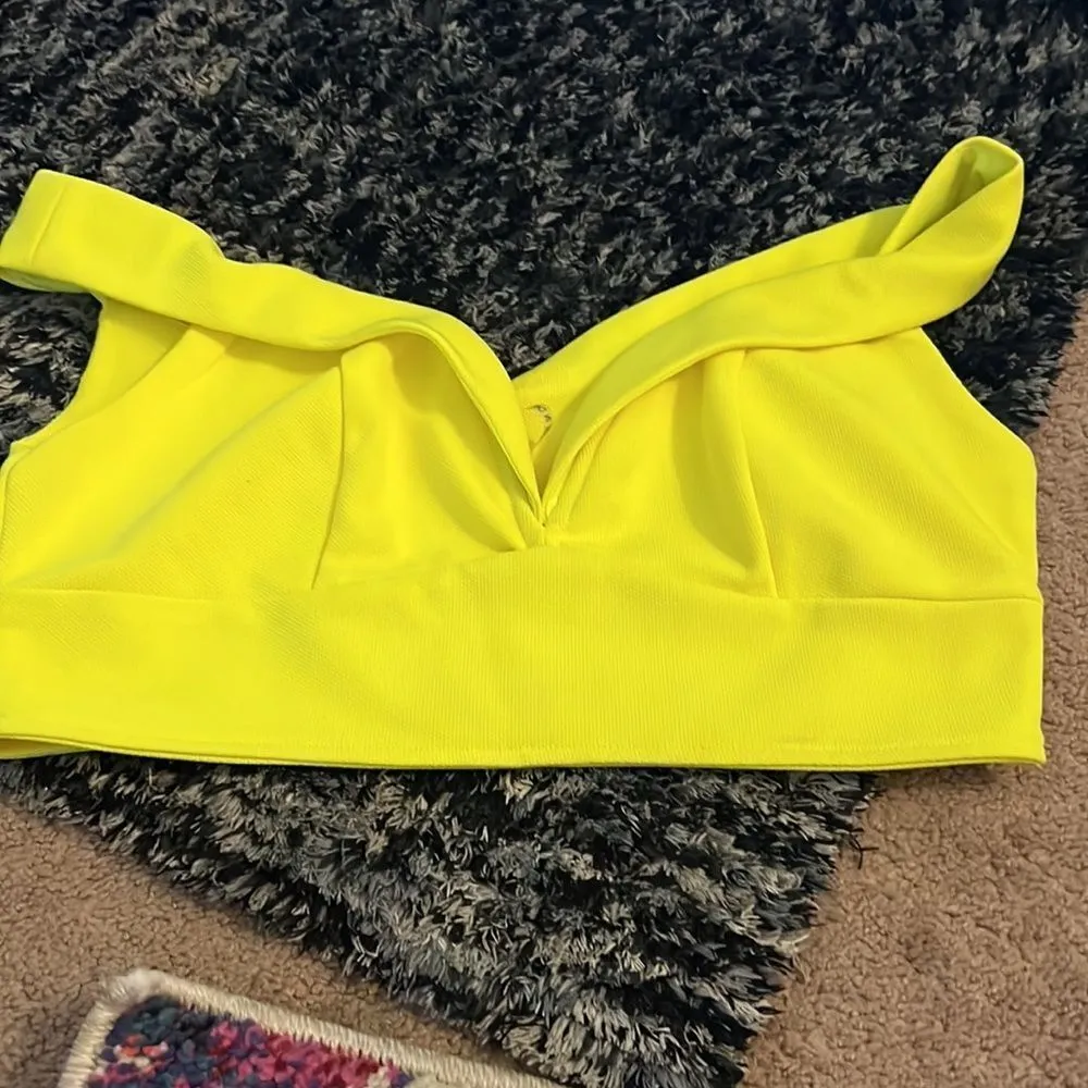 San joy crop top M - Image 3