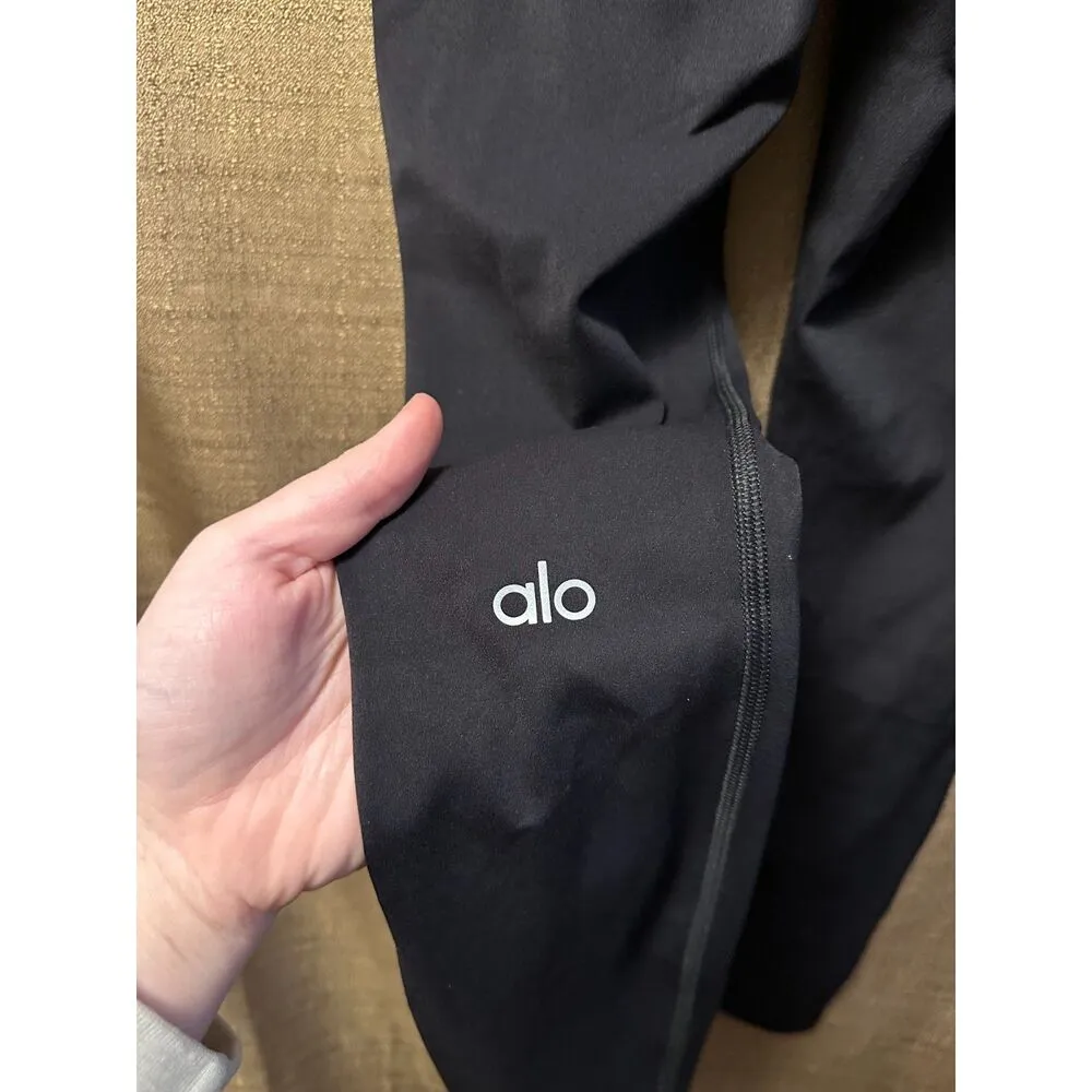 Alo Yoga  Womans Cropped Goddess Legging Black Size Small 24” Inseam - Image 3