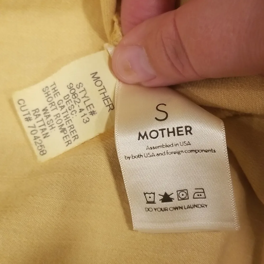 đź’•MOTHER DENIMđź’• Gatherer Short Romper ~ So Far Gone - Rattan Yellow Size Small - Image 15