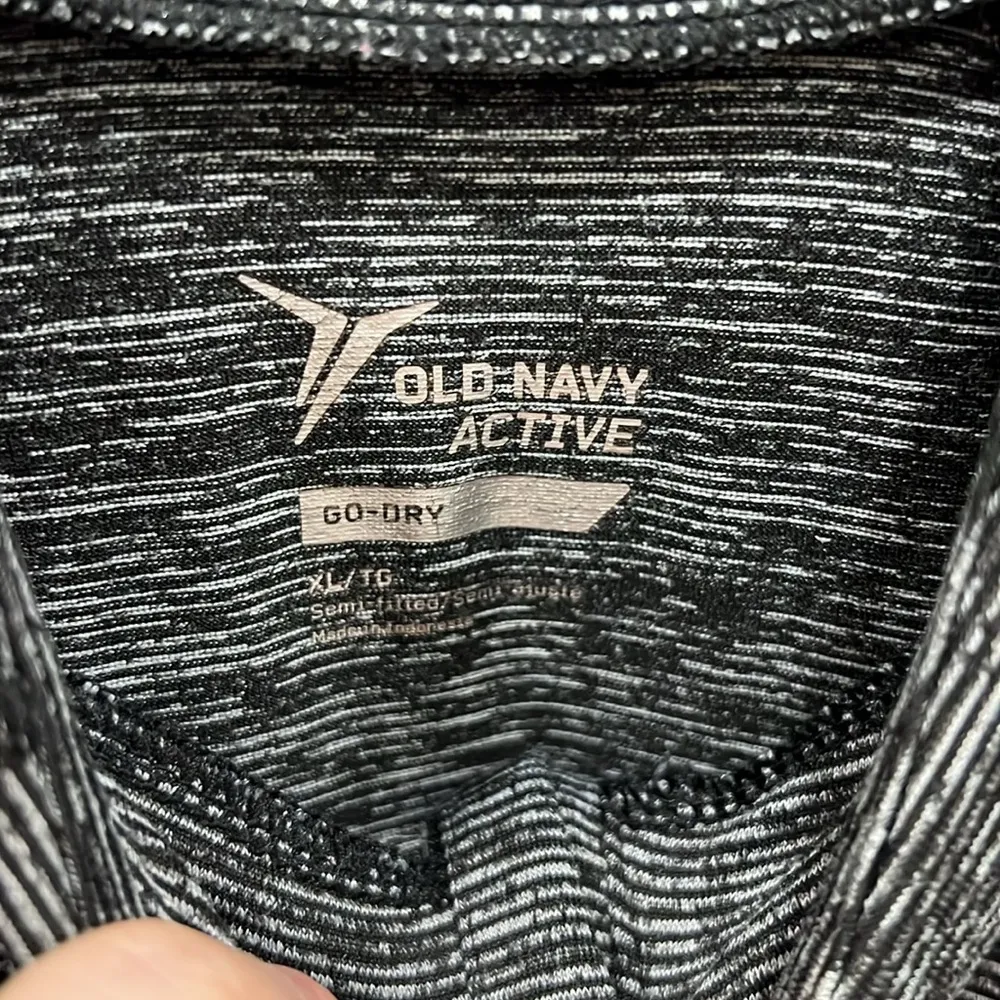 Old Navy  Active Quarter Zip - Image 3