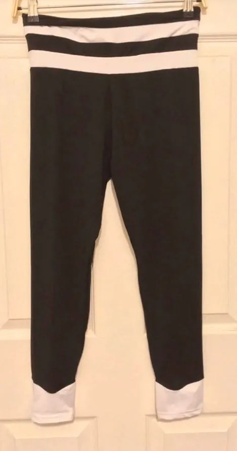 Black Athletic Leggings Size L - Image 2
