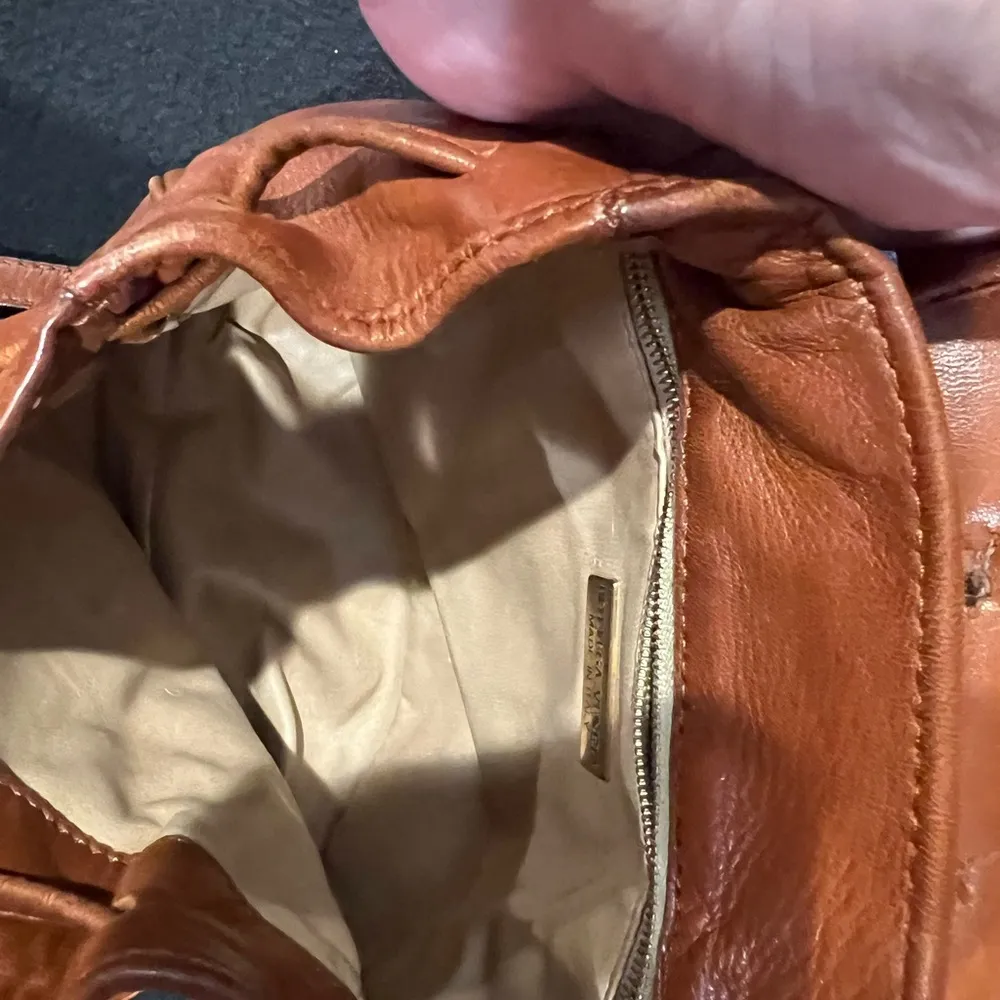 Beautiful mini brown leather backpack - Image 5