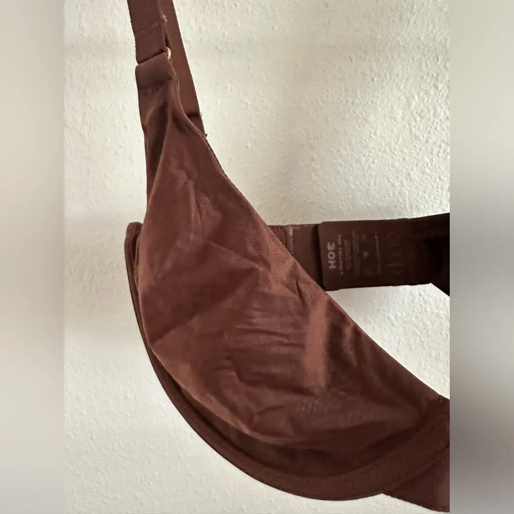 CUUP THE TRIANGLE Chocolate Brown bra. Size undefined - Image 4